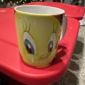 TWEETY GRANNY FILMSTRIP CERAMIC COFFEE MUG BRAND NEW LOONEY TUNES sylvester‎ wb
